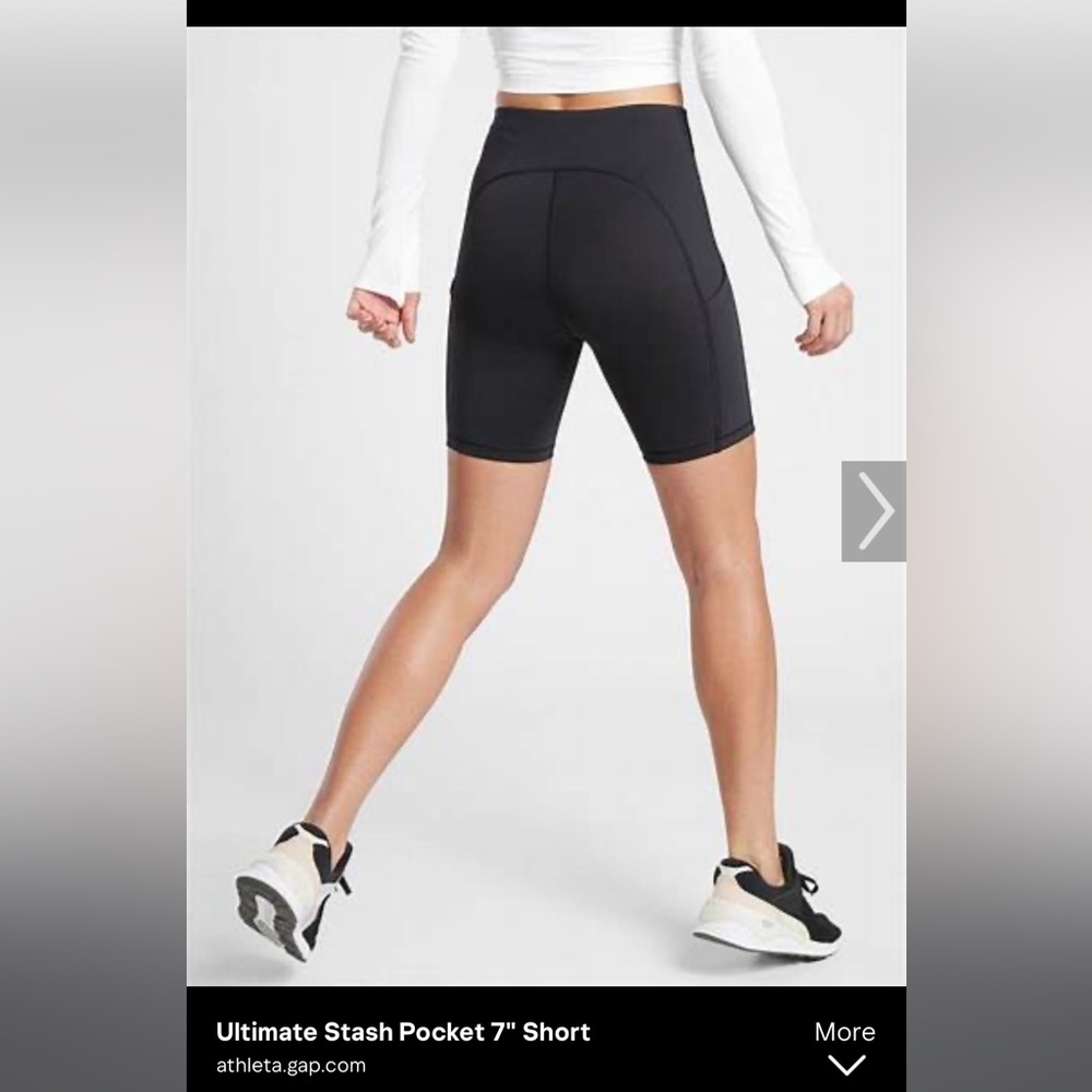 Athleta Ultimate Stash 7” Bike Shorts - S